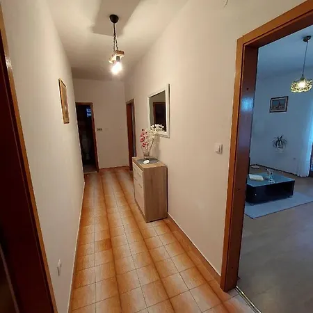 Dominik Smokvica (Korcula)