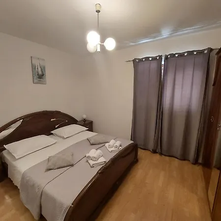 Dominik Smokvica (Korcula)